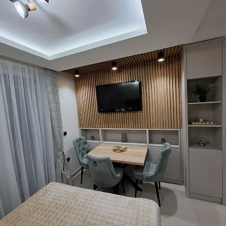 Lux Dunja Cardaci - * Kopaonik